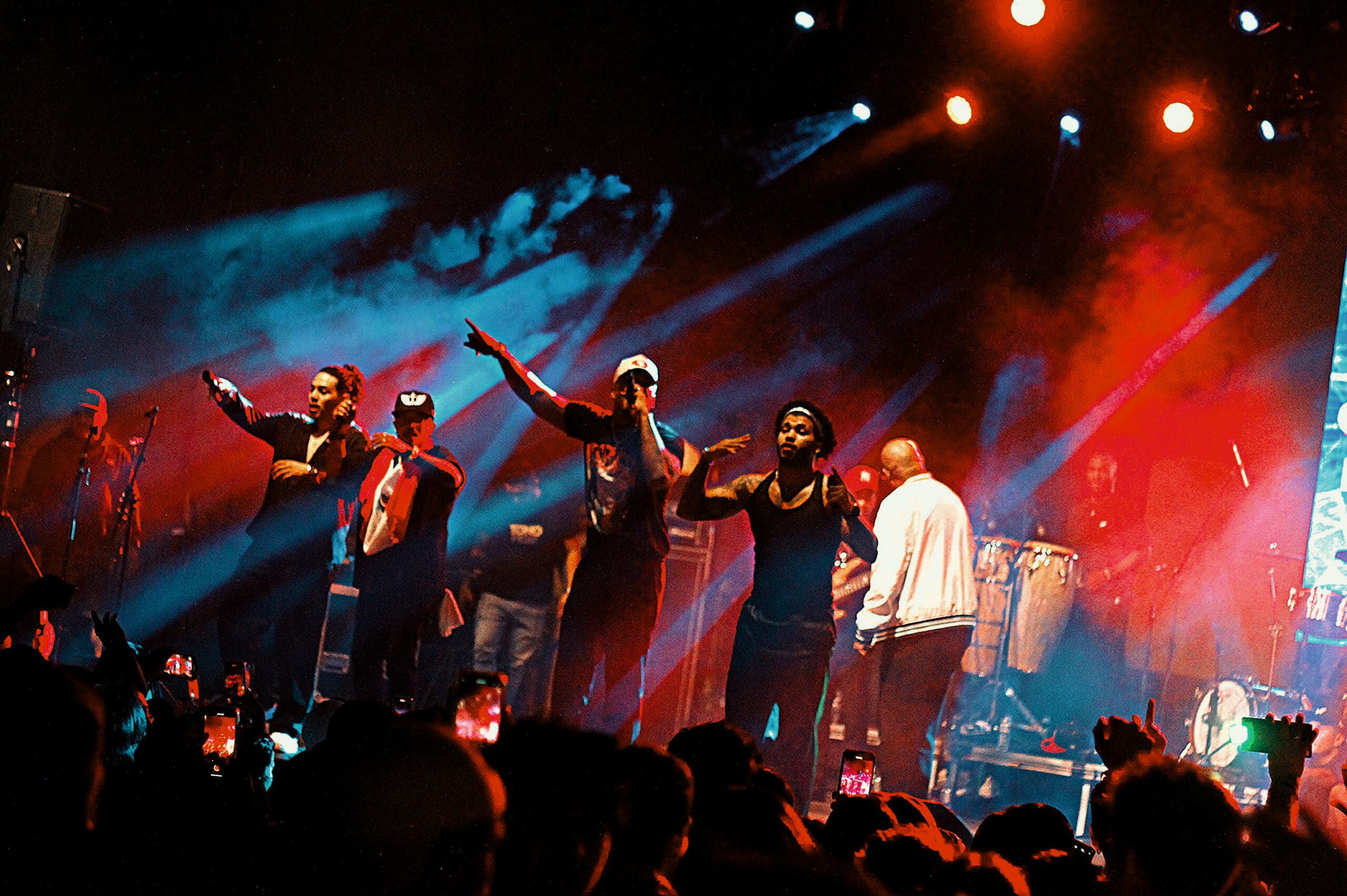 Producción artística cubana global